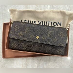 Pre loved Louis Vuitton Sarah Wallet Vintage
